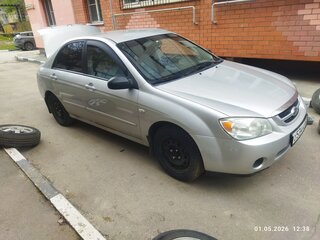 2006 Kia Cerato I, серебристый, 365000 рублей, вид 2