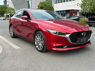 2022 Mazda 3 IV (BP), красный, 1450000 рублей, вид 3