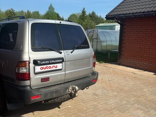 2005 Toyota Land Cruiser 105 100 Series Рестайлинг 2, серебристый, 3650000 рублей, вид 4