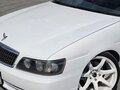 1998 Nissan Laurel VIII (C35), белый, 750000 рублей - вид 3