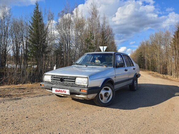 1987 Volkswagen Jetta II, серебристый, 80000 рублей