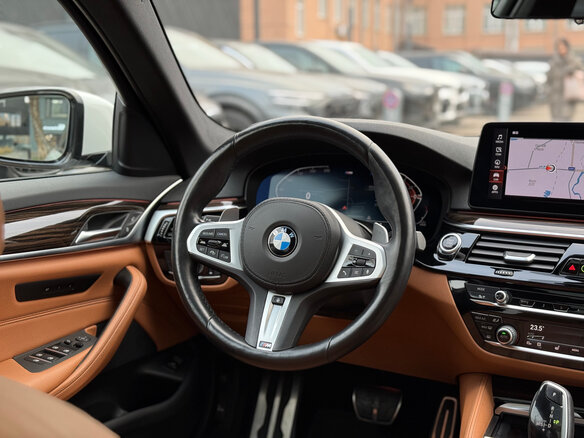 2023 BMW 5 серии 520d xDrive VII (G30/G31/G38) Рестайлинг, белый, 7500000 рублей - вид 15