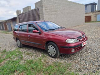 2002 Renault Megane I Рестайлинг, красный, 300000 рублей, вид 3