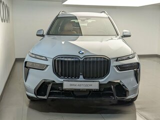 2026 BMW X7 40d I (G07) Рестайлинг, серый, 19700000 рублей, вид 4