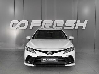 2021 Toyota Camry VIII (XV70) Рестайлинг, белый, 2999000 рублей, вид 3