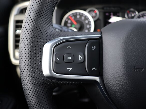 2026 Ram 1500 Crew Cab V Рестайлинг, чёрный, 9460000 рублей - вид 25