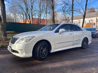 2011 Toyota Crown XIII (S200), белый, 1390000 рублей, вид 3