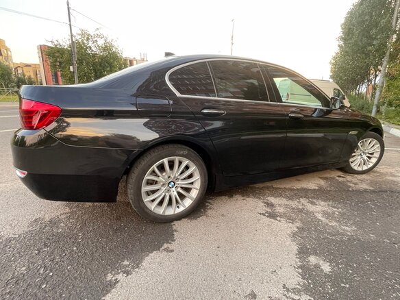 2015 BMW 5 серии 530d xDrive VI (F10/F11/F07) Рестайлинг, чёрный, 3620000 рублей - вид 6
