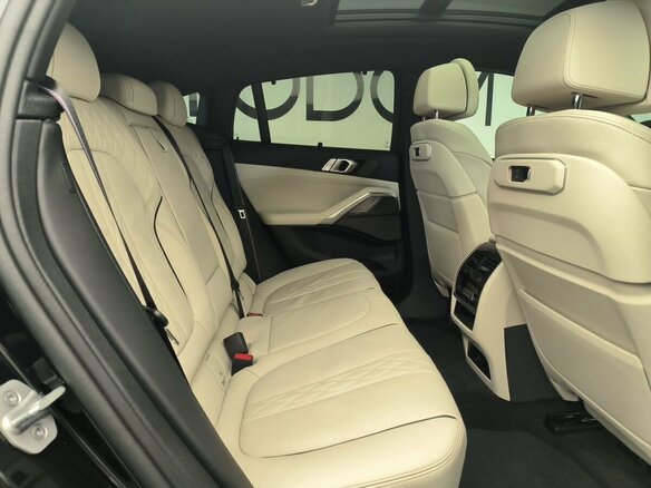 2025 BMW X6 40d III (G06) Рестайлинг, чёрный, 17600000 рублей - вид 13