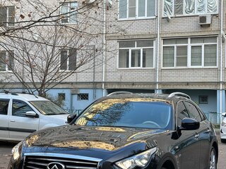 2014 Infiniti QX70, чёрный, 2500000 рублей, вид 2