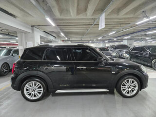 2023 Mini Countryman Cooper II Рестайлинг, чёрный, 2040000 рублей, вид 5