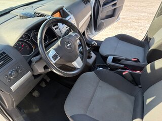 2012 Opel Zafira B Рестайлинг, серебристый, 697796 рублей, вид 5