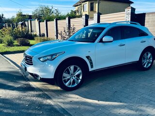 2012 Infiniti FX30d II (S51) Рестайлинг, белый, 1950000 рублей, вид 3