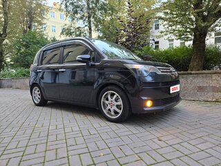 2013 Toyota Spade, чёрный, 890000 рублей, вид 2