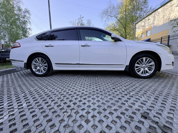 2012 Nissan Teana II (J32) Рестайлинг, белый, 1199000 рублей - вид 4