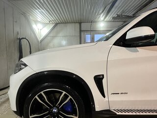 2013 BMW X5 50i III (F15), белый, 3250000 рублей, вид 2
