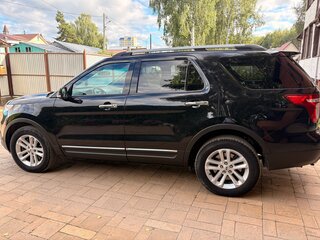 2014 Ford Explorer V, чёрный, 1900000 рублей, вид 4