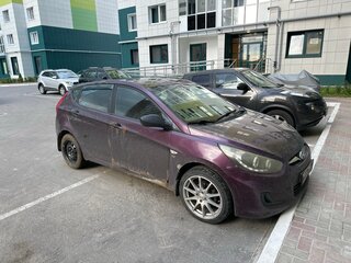 2011 Hyundai Solaris I, фиолетовый, 480000 рублей, вид 1