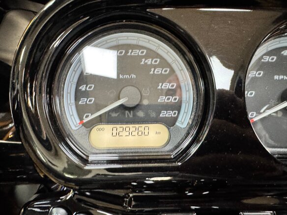 2024 Harley-Davidson Road Glide Limited, золотистый, 2500000 рублей - вид 5