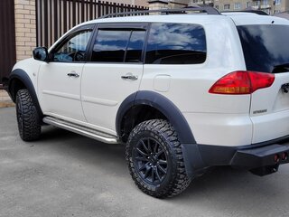 2012 Mitsubishi Pajero Sport II, белый, 2200000 рублей, вид 4