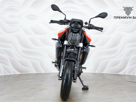 2025 BMW F 900 R, красный, 1199000 рублей, вид 4