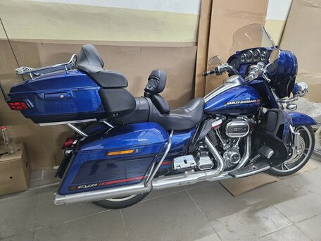 2019 Harley-Davidson Electra Glide, синий, 2950000 рублей, вид 2