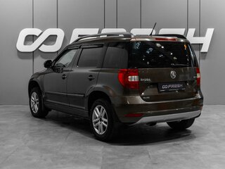 2014 Skoda Yeti I Рестайлинг, коричневый, 860000 рублей, вид 2
