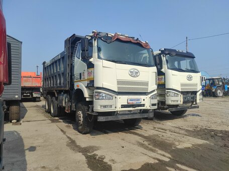 2023 FAW J6 CA3250, белый, 3195000 рублей, вид 2