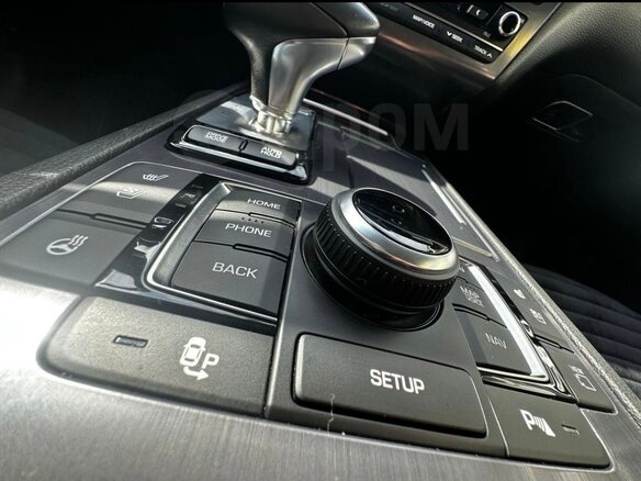 2017 Genesis G80 I, белый, 2500000 рублей - вид 20