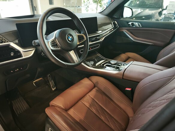 2025 BMW X5 40d IV (G05/G18) Рестайлинг, серый, 14500000 рублей - вид 12