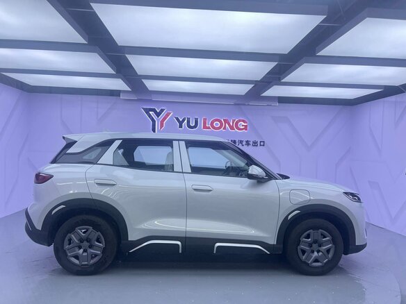 2026 BYD Yuan Up 32 kWh, серый, 1710000 рублей - вид 6