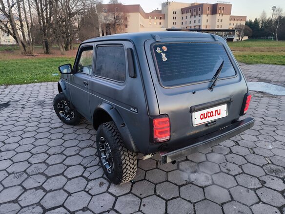 2008 Lada (ВАЗ) 2121 (4x4) I Рестайлинг, серый, 450000 рублей - вид 2