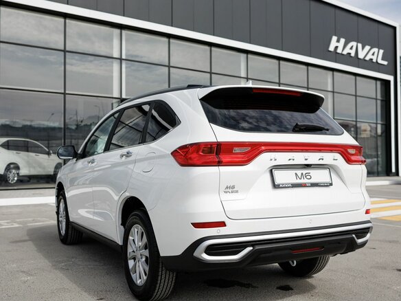 2026 Haval M6 II, белый - вид 4