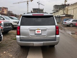 2016 Chevrolet Suburban XI, серый, 4999999 рублей, вид 4