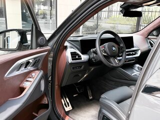 2025 BMW XM, серый, 23990000 рублей, вид 2
