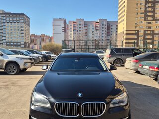 2015 BMW 7 серии 750i xDrive V (F01/F02/F04) Рестайлинг, чёрный, 1850000 рублей, вид 3