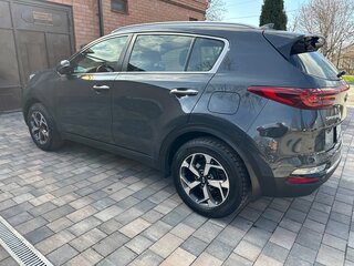 2020 Kia Sportage IV Рестайлинг, серый, 2500000 рублей, вид 5