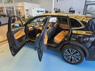 2026 Geely EX5 Гибрид EM-R, чёрный, 3829990 рублей, вид 5