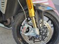 2021 Triumph Speed Triple, серый, 900000 рублей - вид 7