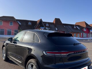 2022 Porsche Macan I Рестайлинг 2, чёрный, 4100000 рублей, вид 5