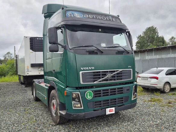 2008 Volvo FH, зелёный, 3500000 рублей - вид 2