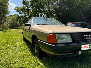1986 Audi 100 III (C3), золотистый, 170000 рублей, вид 3