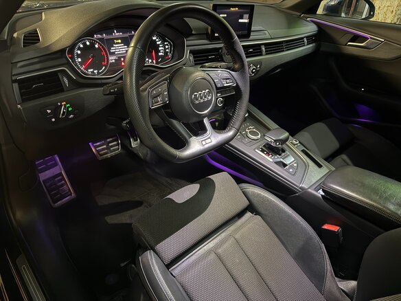2017 Audi A4 V (B9), синий, 1950000 рублей - вид 6