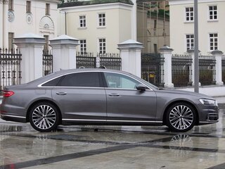 2018 Audi A8 Long 55 TFSI IV (D5), серый, 3950000 рублей, вид 5