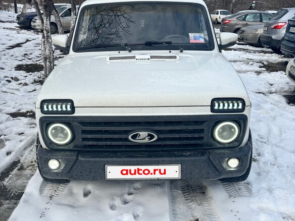 2009 Lada (ВАЗ) 2121 (4x4) I Рестайлинг, белый, 580000 рублей