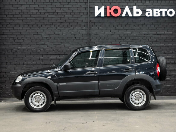 2018 Chevrolet Niva I Рестайлинг, чёрный, 800000 рублей - вид 8