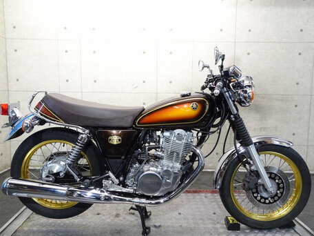 2019 Yamaha SR400, чёрный, 685000 рублей, вид 5