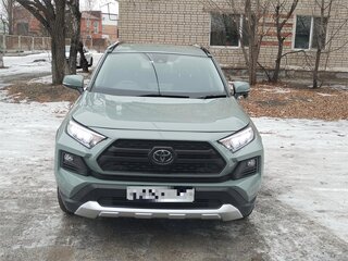 2020 Toyota RAV4 V (XA50), зелёный, 3000000 рублей, вид 1