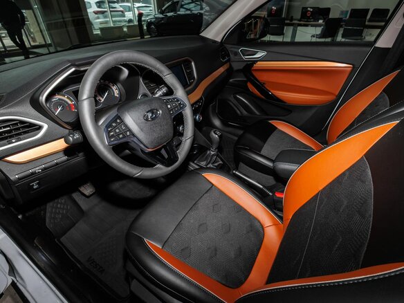 2026 Lada (ВАЗ) Vesta SW Cross I Рестайлинг (NG), белый - вид 8