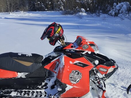 2011 BRP Ski-Doo Summit 800, красный, 500000 рублей, вид 1